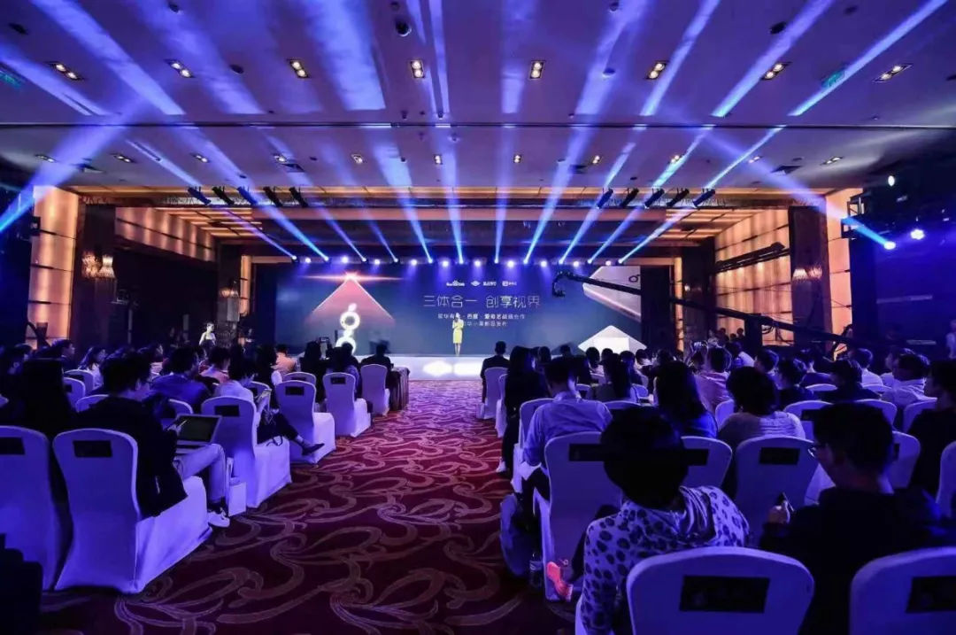 1541384327.jpg 17.jpg